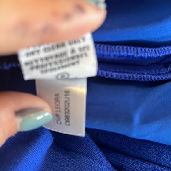 Diane Von Furstenberg Leora Draped Jersey Dress - Picture 6 of 6